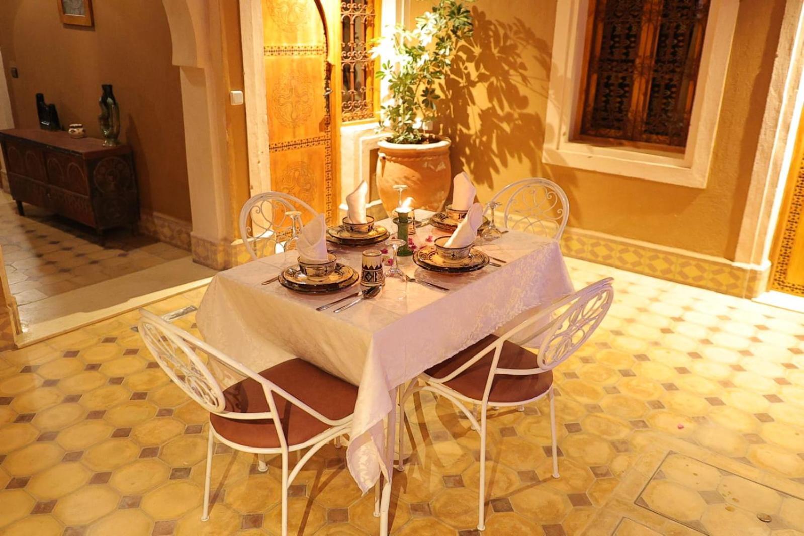 Riad Dar Susan - Authentic Stay In Zagora Luaran gambar